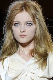 VLADA ROSLYAKOVA